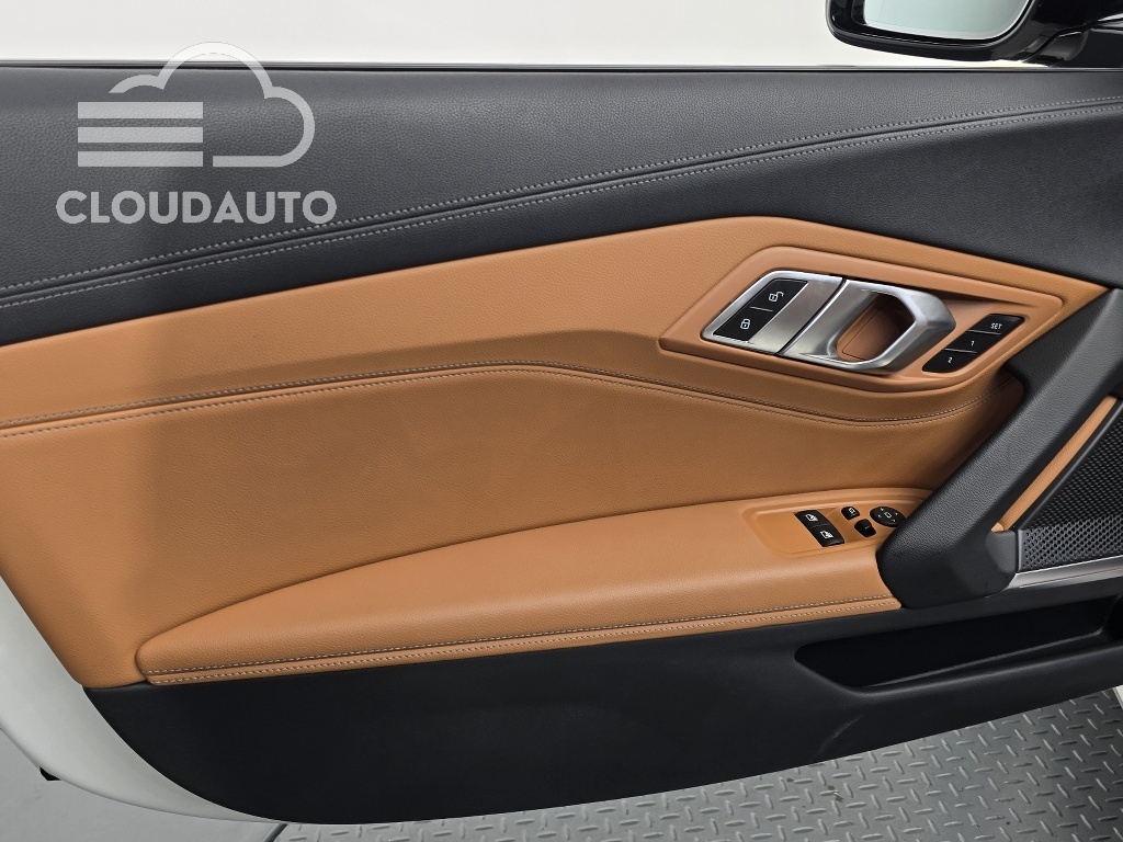 2024 BMW Z4 sDrive20i M Sports - Image 24