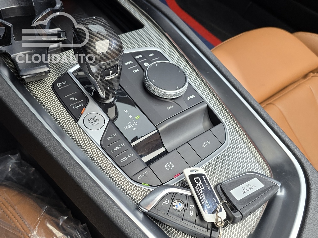 2024 BMW Z4 sDrive20i M Sports - Image 9