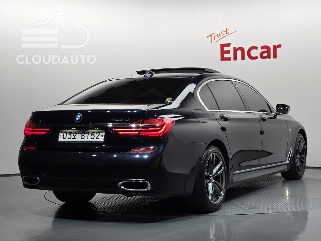 2018 BMW 7 Series 740Li xDrive M Sports - Image 2