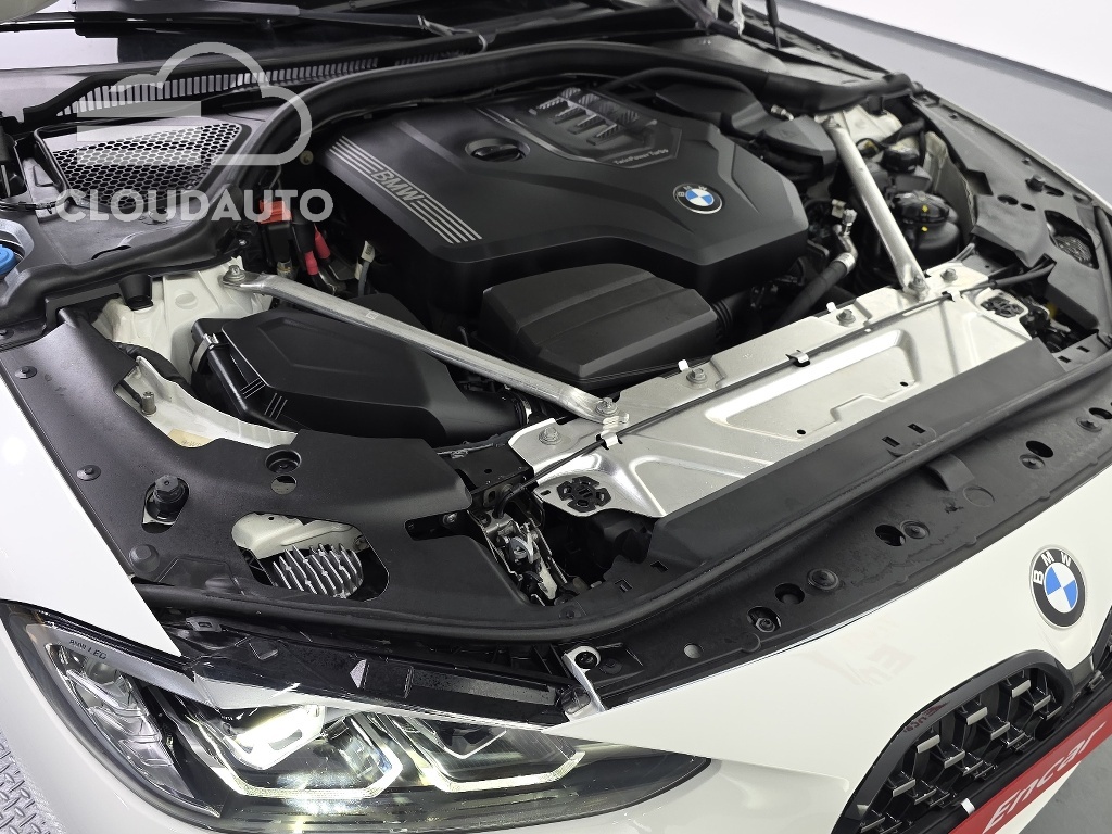 2021 BMW 4 Series 420i M Sport Convertible - Image 6