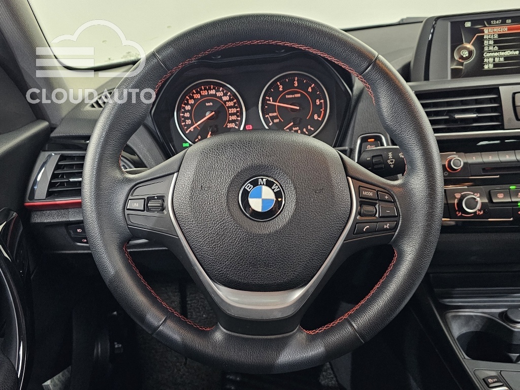 2017 BMW 1 Series 118d Sports 5Door - Image 13