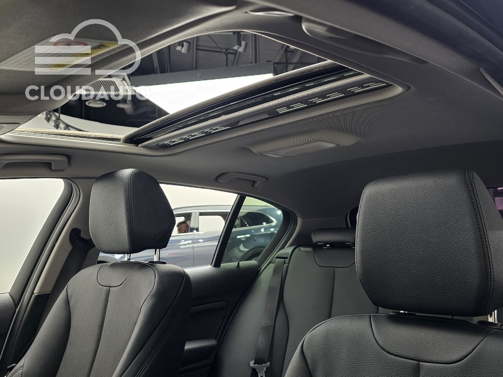2017 BMW 1 Series 118d Sports 5Door - Image 16