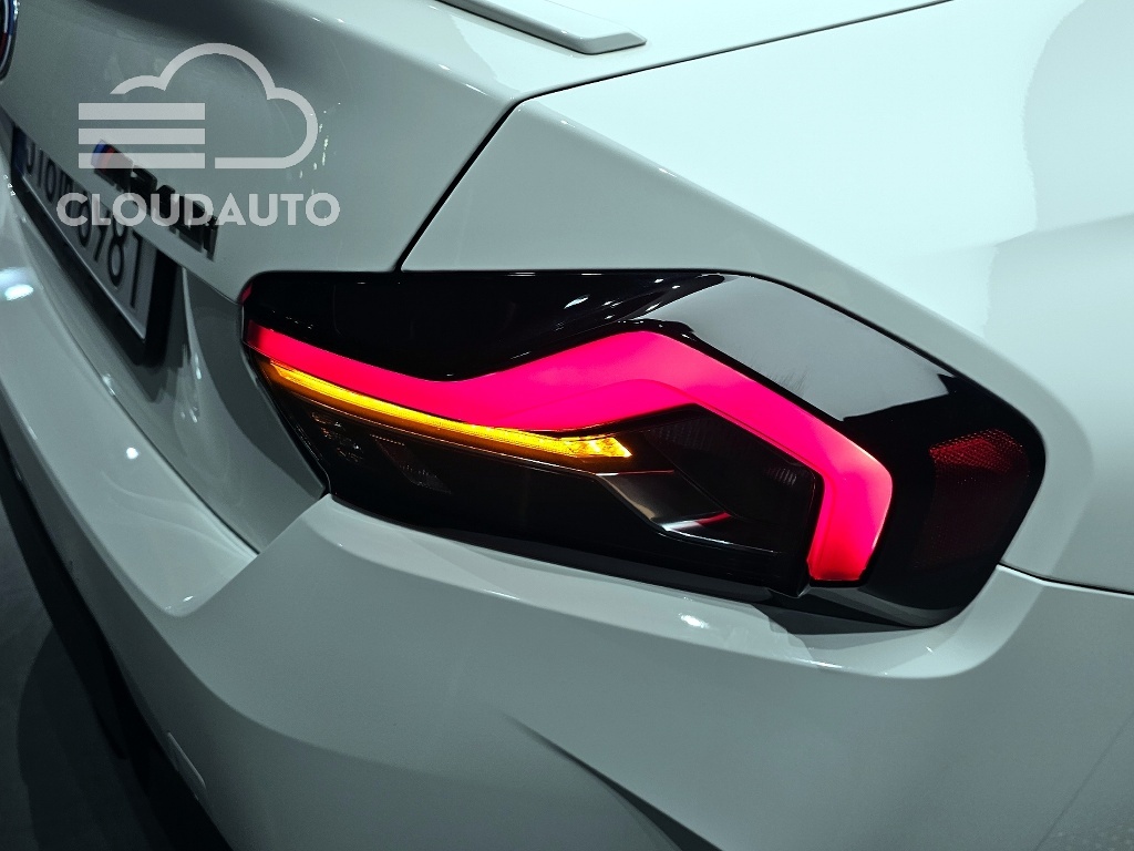 2023 BMW 2 Series M240i xDrive Online Exclusive Coupe - Image 24