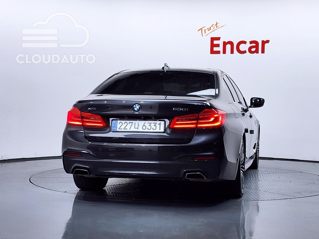 2019 BMW 5 Series 530i xDrive M Sports Plus - Image 4