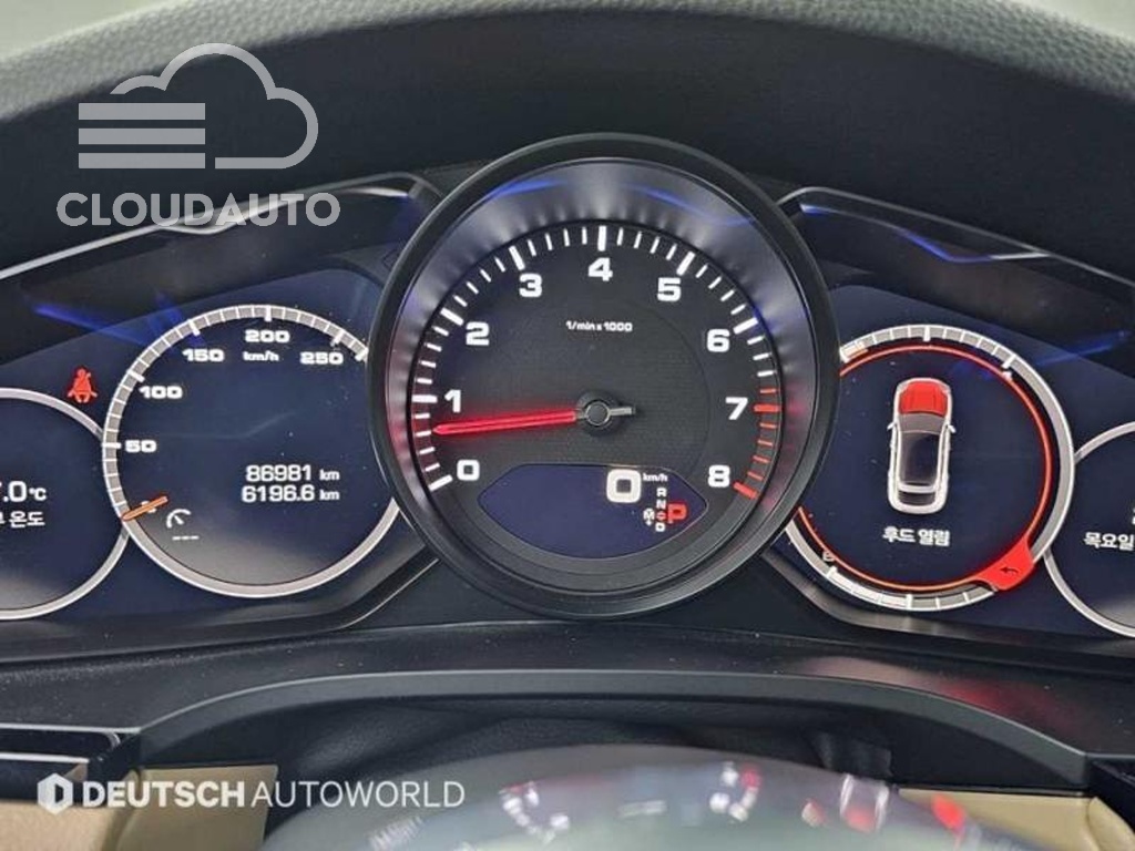 2020 Porsche Cayenne 3.0 Coupe - Image 8
