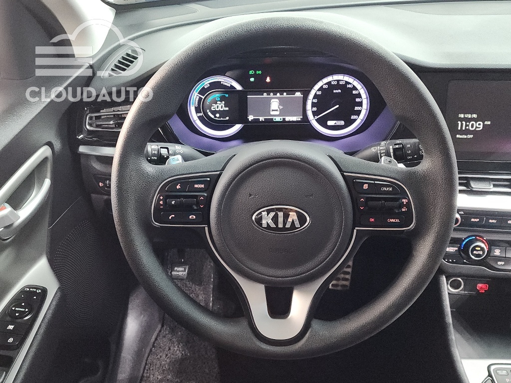 2020 Kia Niro 1.6 HEV - Image 13
