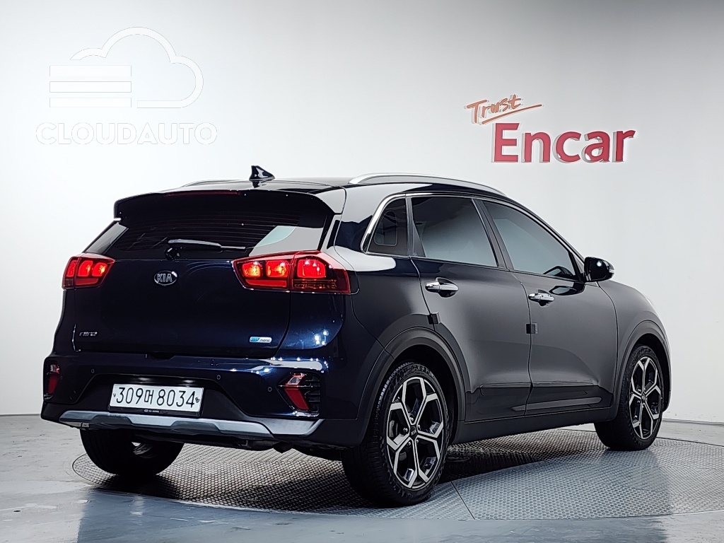 2020 Kia Niro 1.6 HEV - Image 2