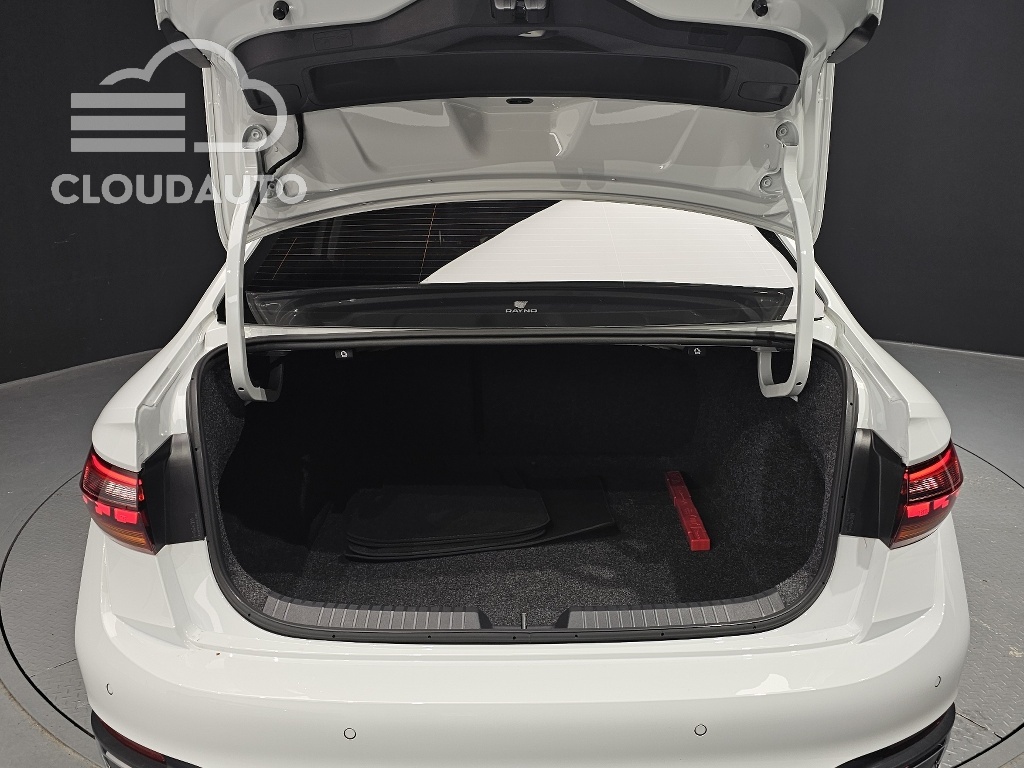 2024 Volkswagen Jetta 1.5 TSI Prestige - Image 20