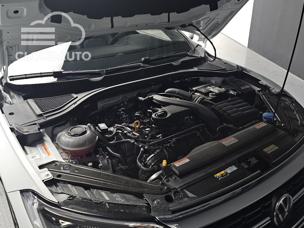 2024 Volkswagen Jetta 1.5 TSI Prestige - Image 6