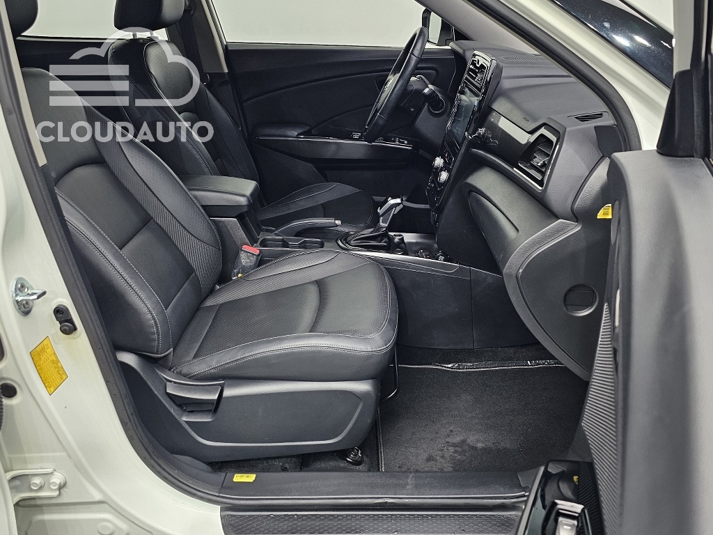 2021 SsangYong Tivoli Gasoline 1.5 2WD - Image 26