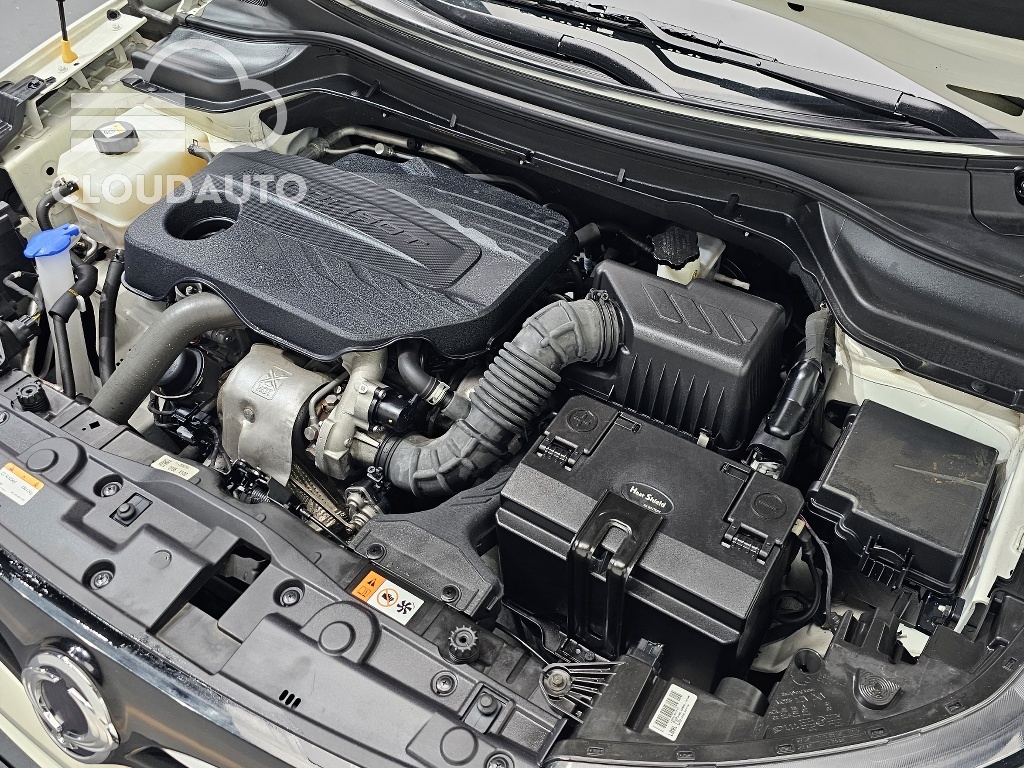 2021 SsangYong Tivoli Gasoline 1.5 2WD - Image 6