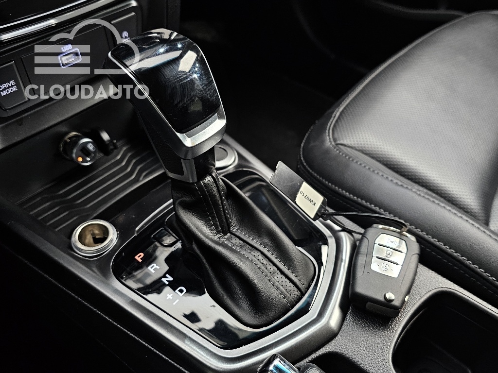 2021 SsangYong Tivoli Gasoline 1.5 2WD - Image 9