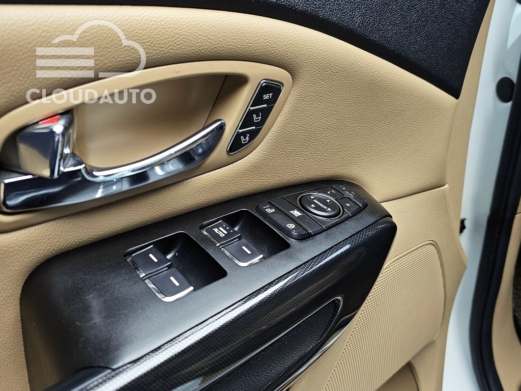 2016 Kia Carnival 9 Noblesse - Image 17