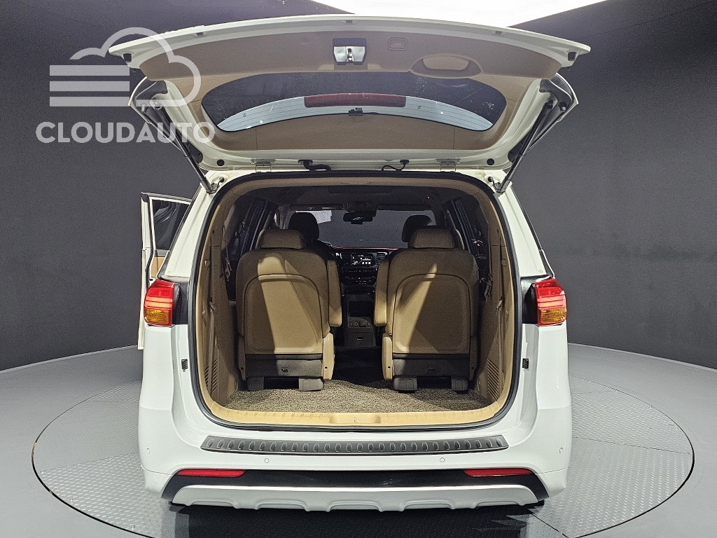 2016 Kia Carnival 9 Noblesse - Image 20