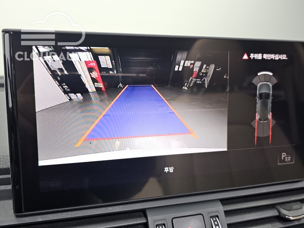 2021 Audi Q5 45 TFSI - Image 15