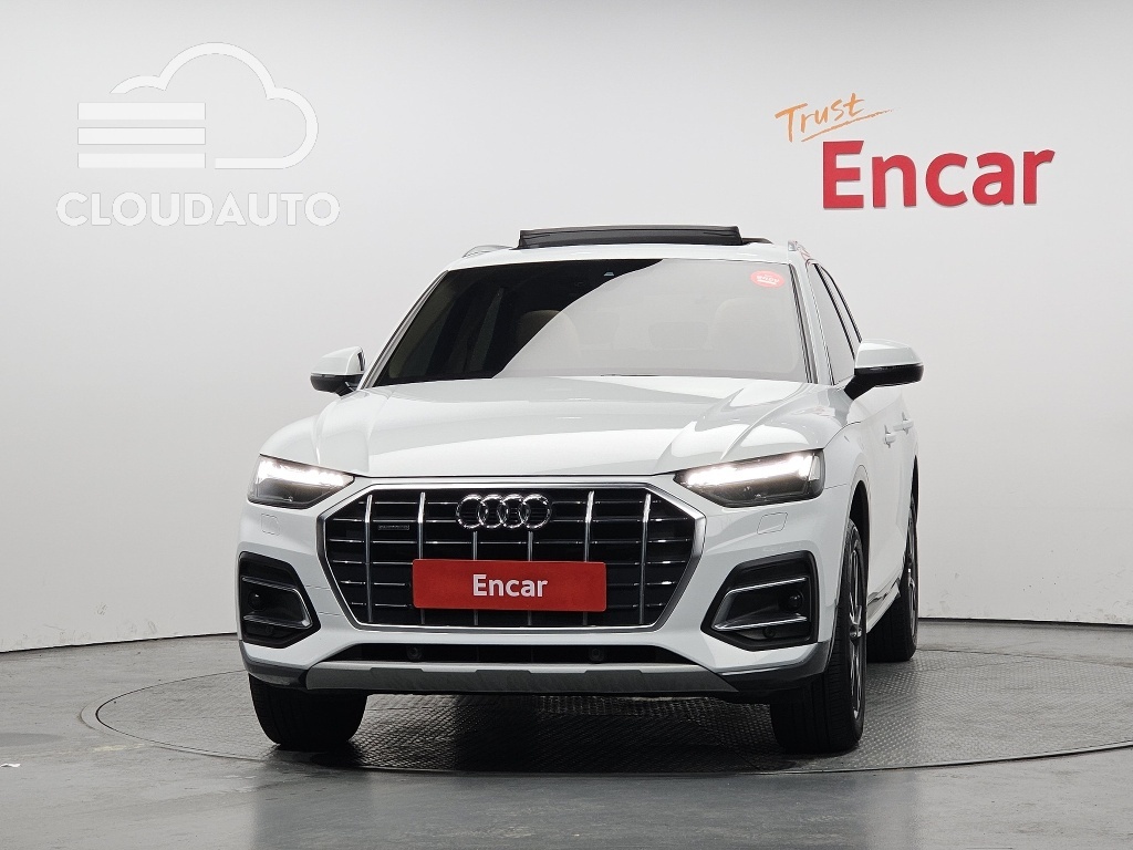 2021 Audi Q5 45 TFSI - Image 3