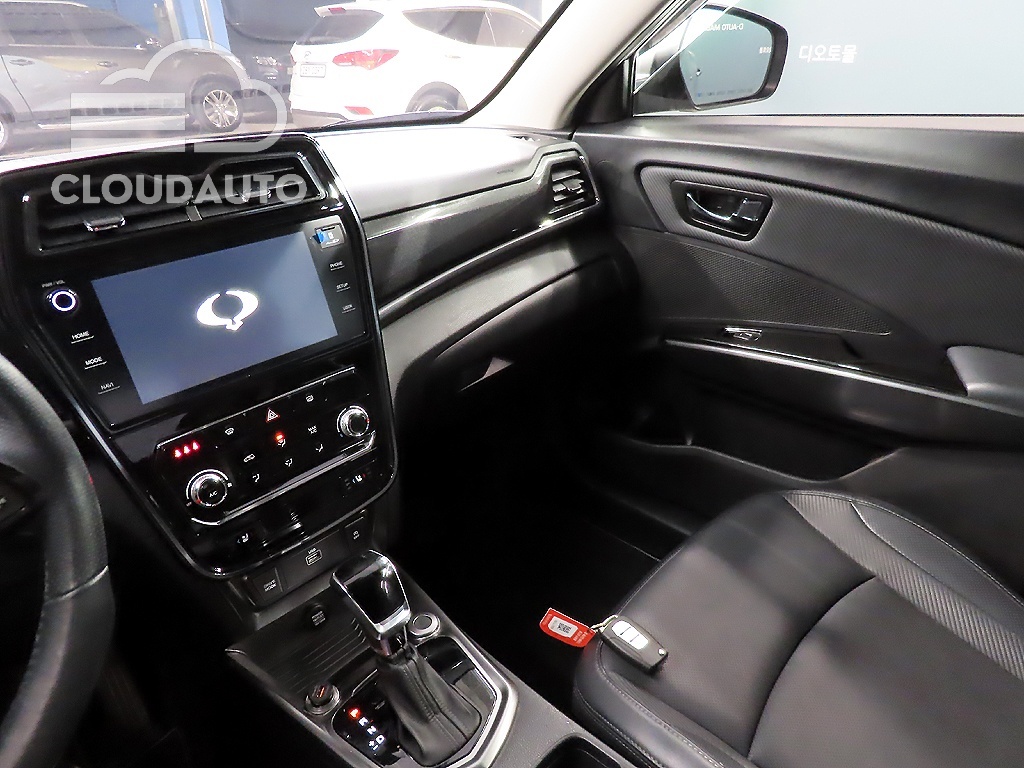 2022 SsangYong Tivoli Gasoline 1.5 2WD - Image 11