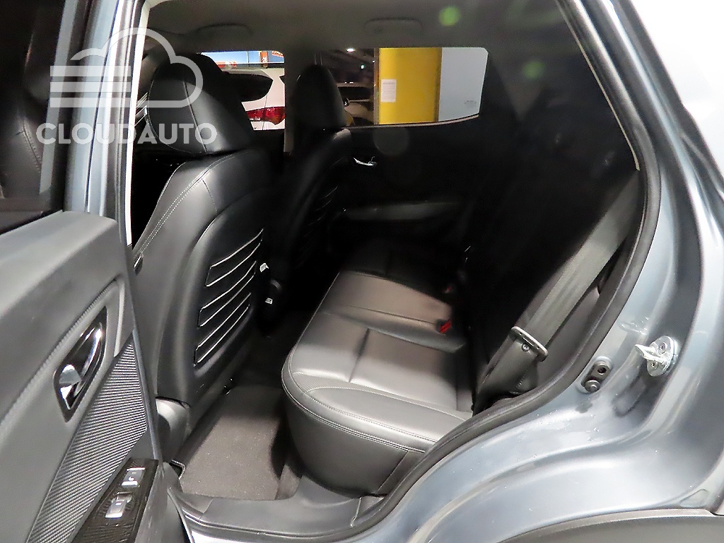 2022 SsangYong Tivoli Gasoline 1.5 2WD - Image 16