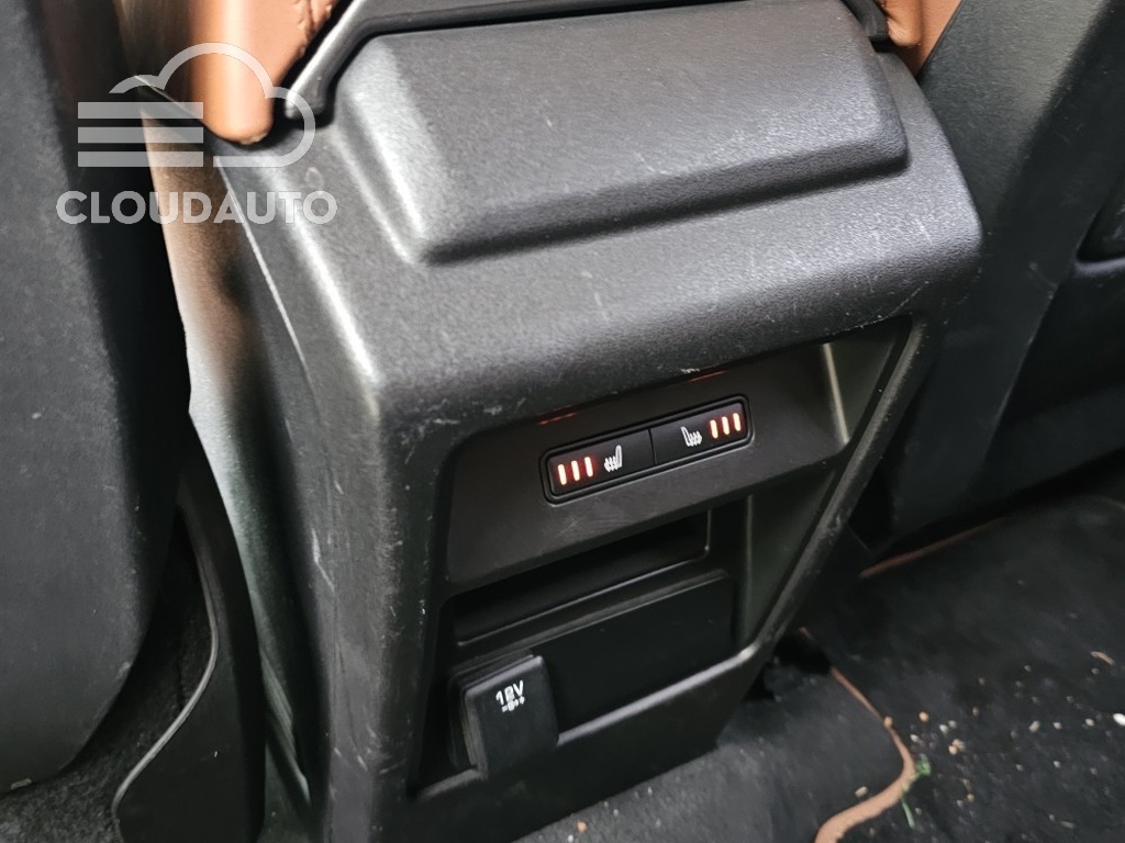 2016 Land Rover Discovery Sport 2.0 TD4 HSE Luxury - Image 15