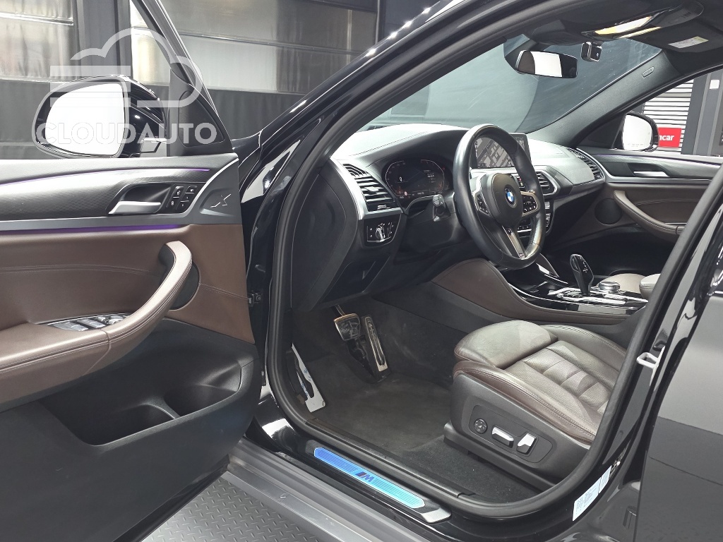 2021 BMW X4 xDrive20i M Sports X - Image 10