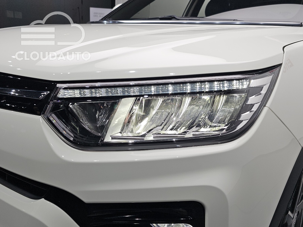 2022 SsangYong Tivoli Gasoline 1.5 2WD - Image 22