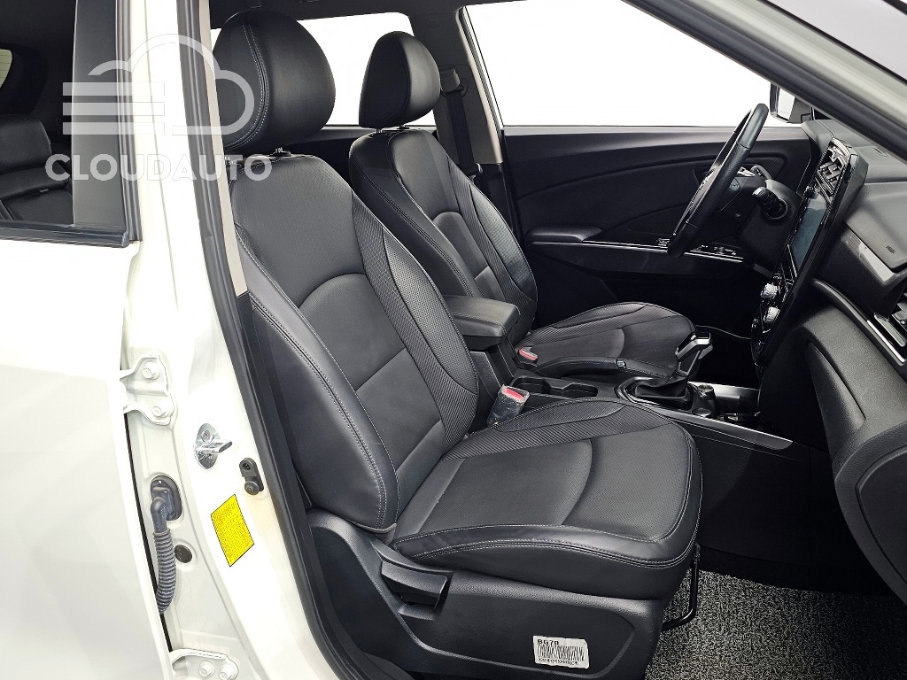2022 SsangYong Tivoli Gasoline 1.5 2WD - Image 26