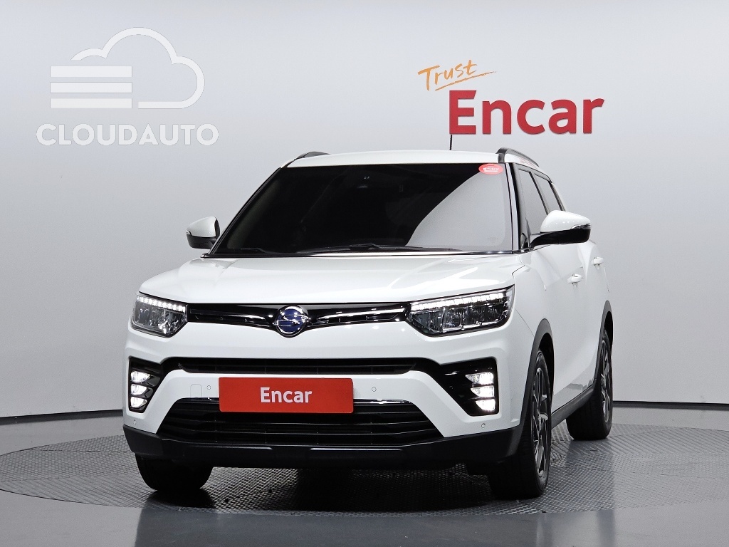 2022 SsangYong Tivoli Gasoline 1.5 2WD - Image 3