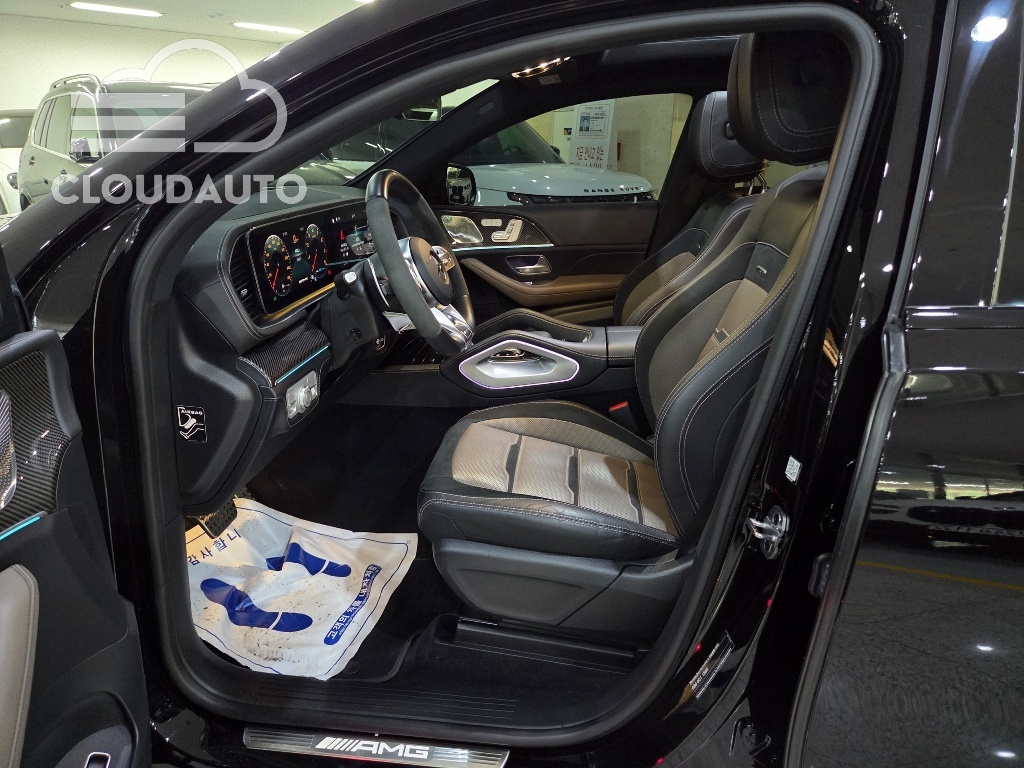 2023 Mercedes-Benz GLE AMG GLE53 4MATIC+ Coupe - Image 6