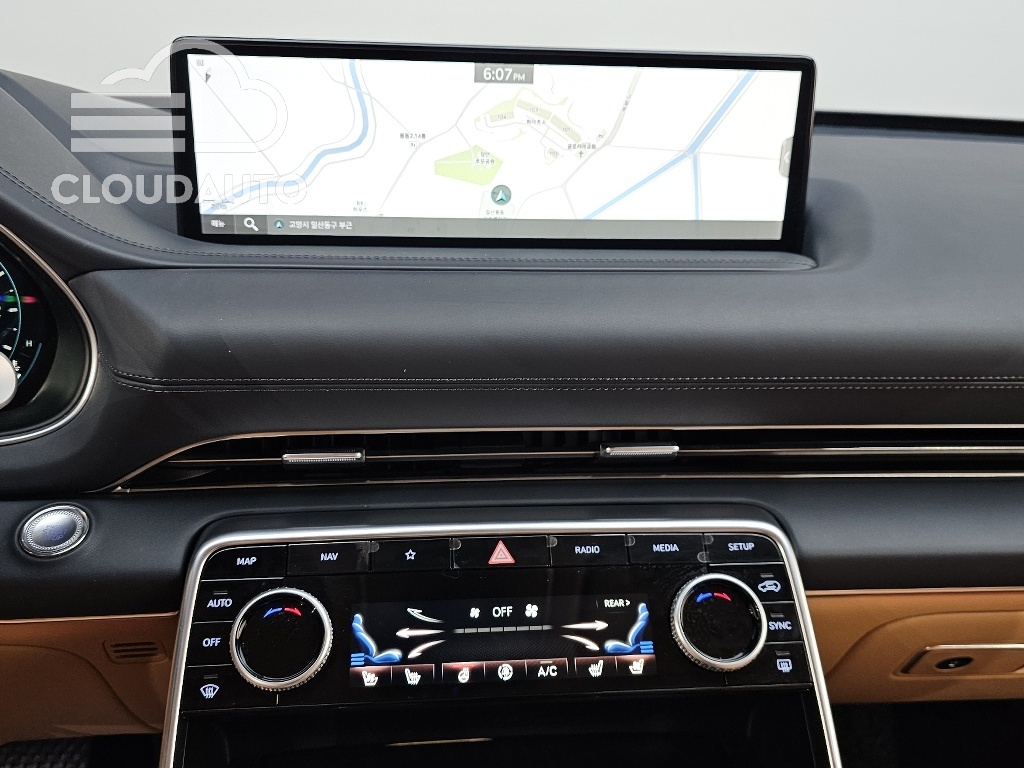 2023 Genesis GV80 3.5T Gasoline AWD - Image 14
