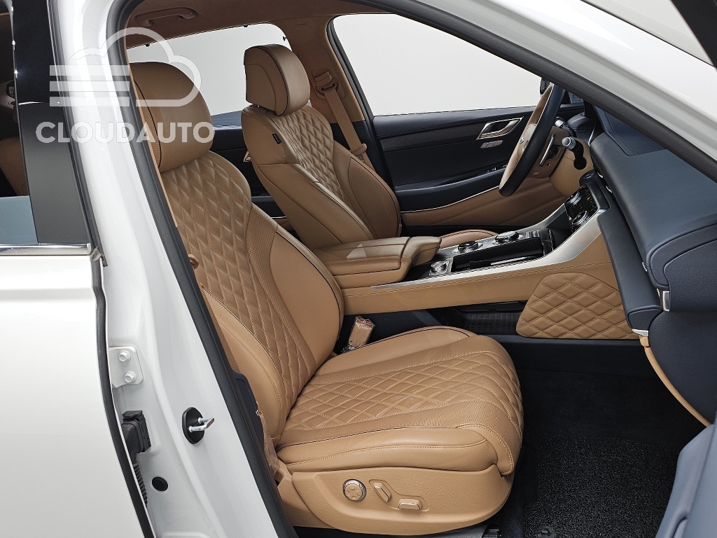 2023 Genesis GV80 3.5T Gasoline AWD - Image 10
