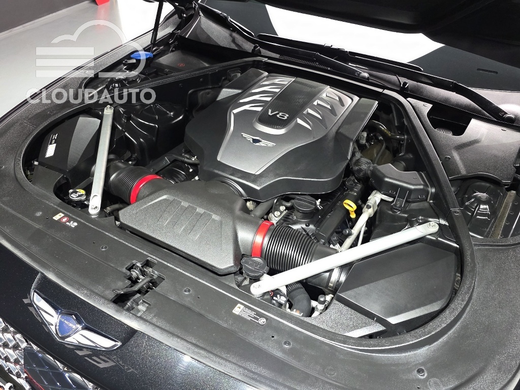 2020 Genesis G90 5.0 AWD - Image 6