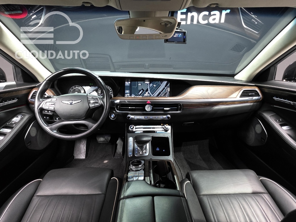 2020 Genesis G90 5.0 AWD - Image 7