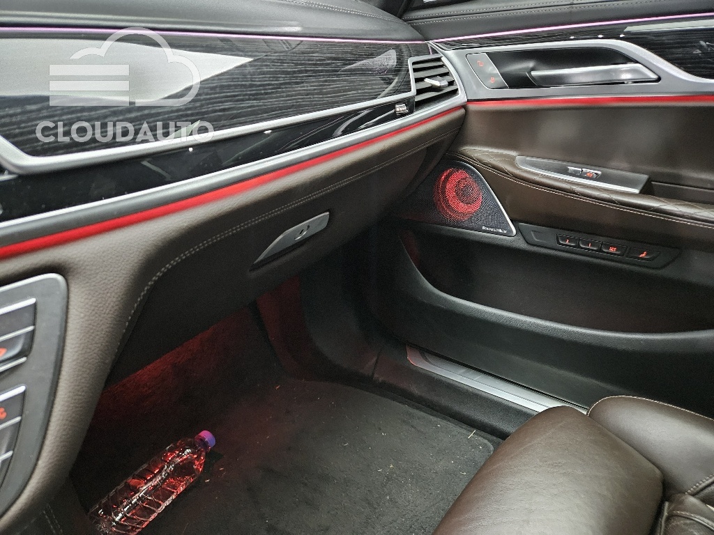 2021 BMW 7 Series 730Ld xDrive M Sports - Image 14