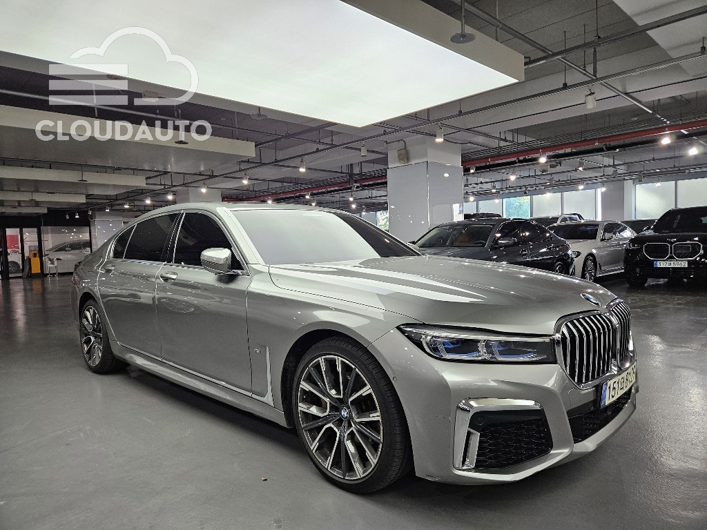 2021 BMW 7 Series 730Ld xDrive M Sports - Image 2