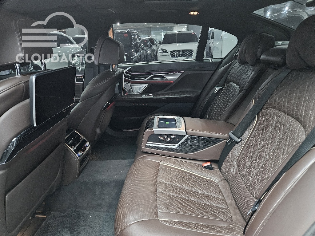 2021 BMW 7 Series 730Ld xDrive M Sports - Image 7
