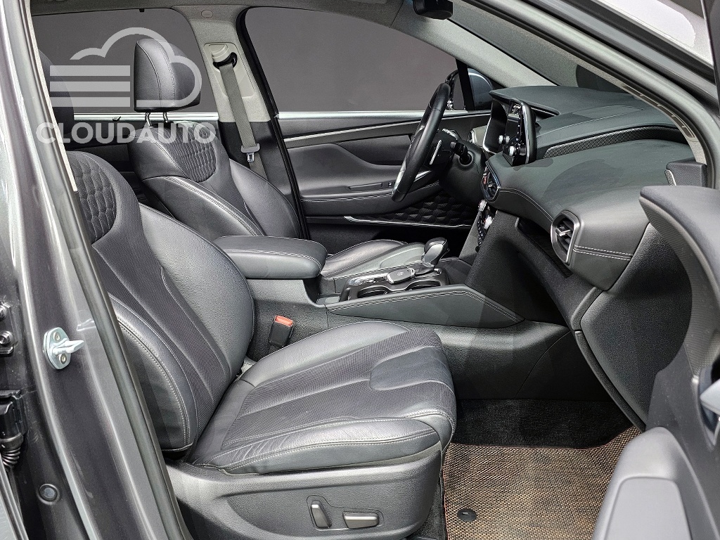 2019 Hyundai Santa Fe Gasoline 2.0T 2WD - Image 12