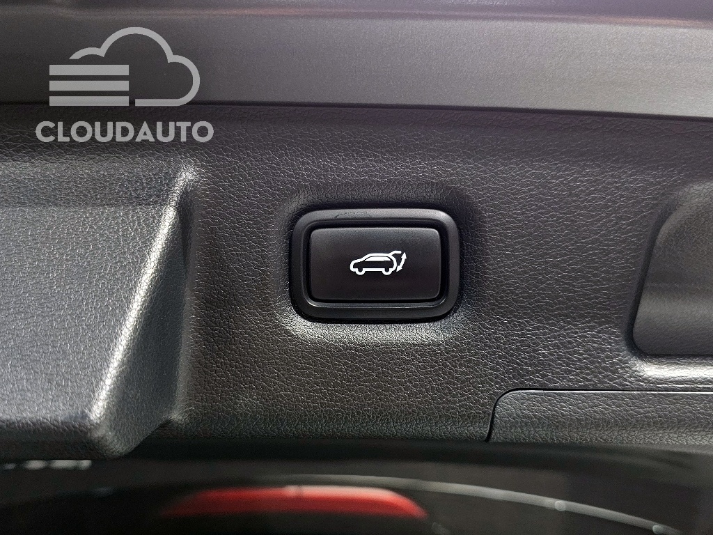 2019 Hyundai Santa Fe Gasoline 2.0T 2WD - Image 17