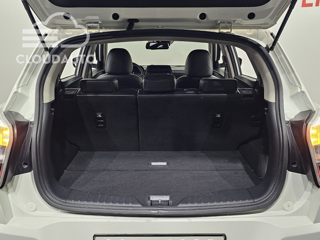 2021 SsangYong Tivoli Gasoline 1.5 2WD - Image 14