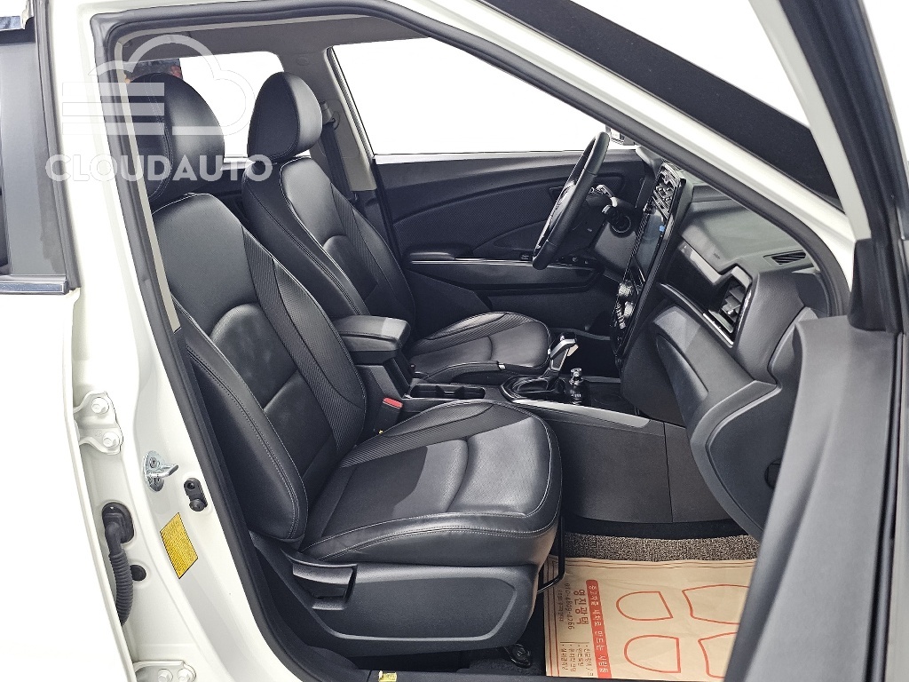 2021 SsangYong Tivoli Gasoline 1.5 2WD - Image 26