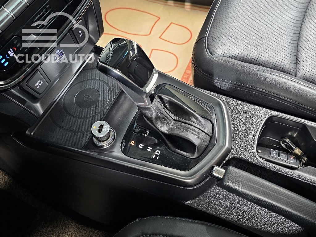 2021 SsangYong Tivoli Gasoline 1.5 2WD - Image 9