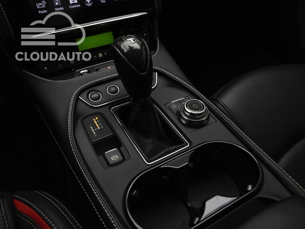 2019 Maserati GranTurismo 4.7 Sports - Image 9