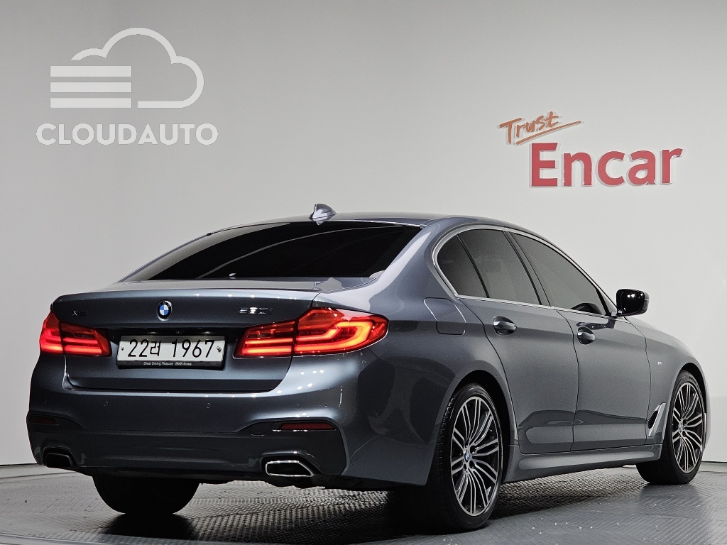 2019 BMW 5 Series 530i xDrive M Sports Plus - Image 2
