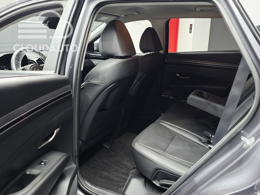 2022 Hyundai Tucson Gasoline 1.6 Turbo 2WD - Image 11