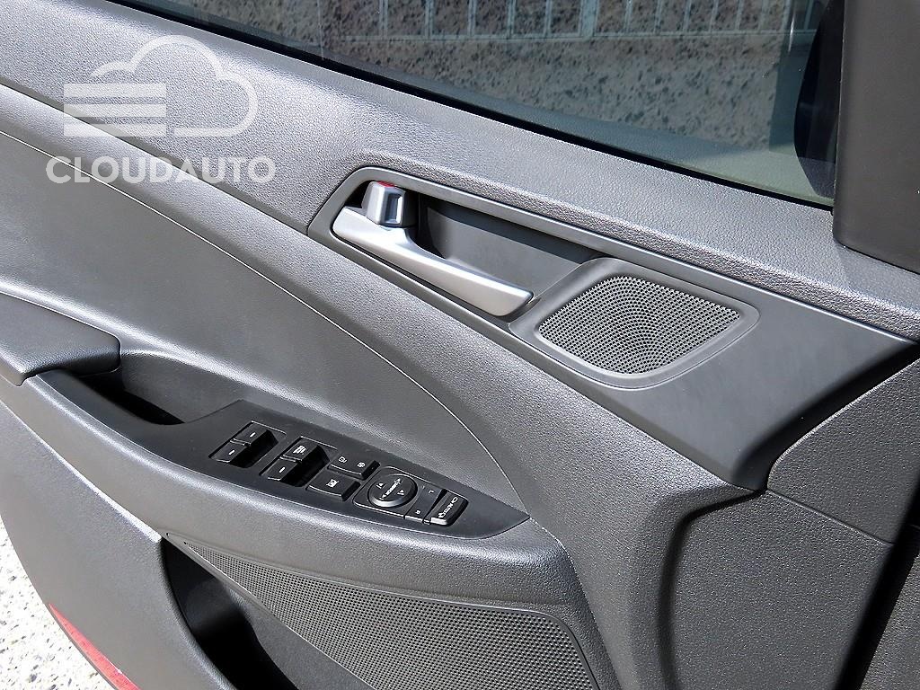 2018 Hyundai Tucson Gasoline 1.6 Turbo 2WD - Image 12