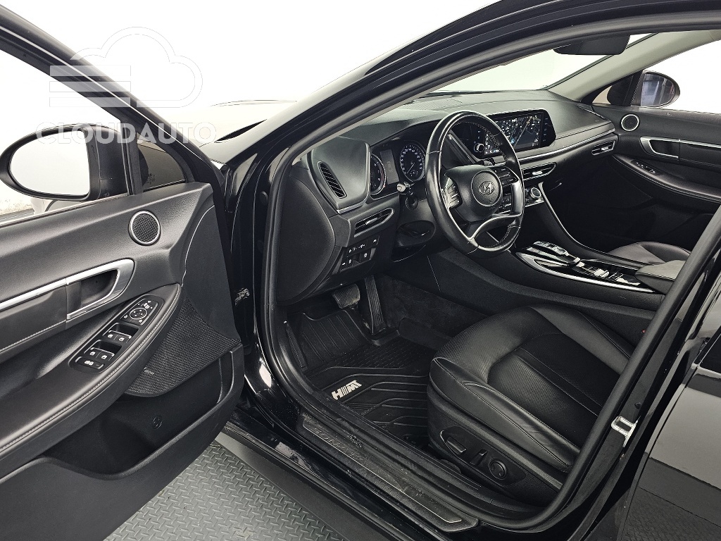 2022 Hyundai Sonata 2.0 LPG - Image 11