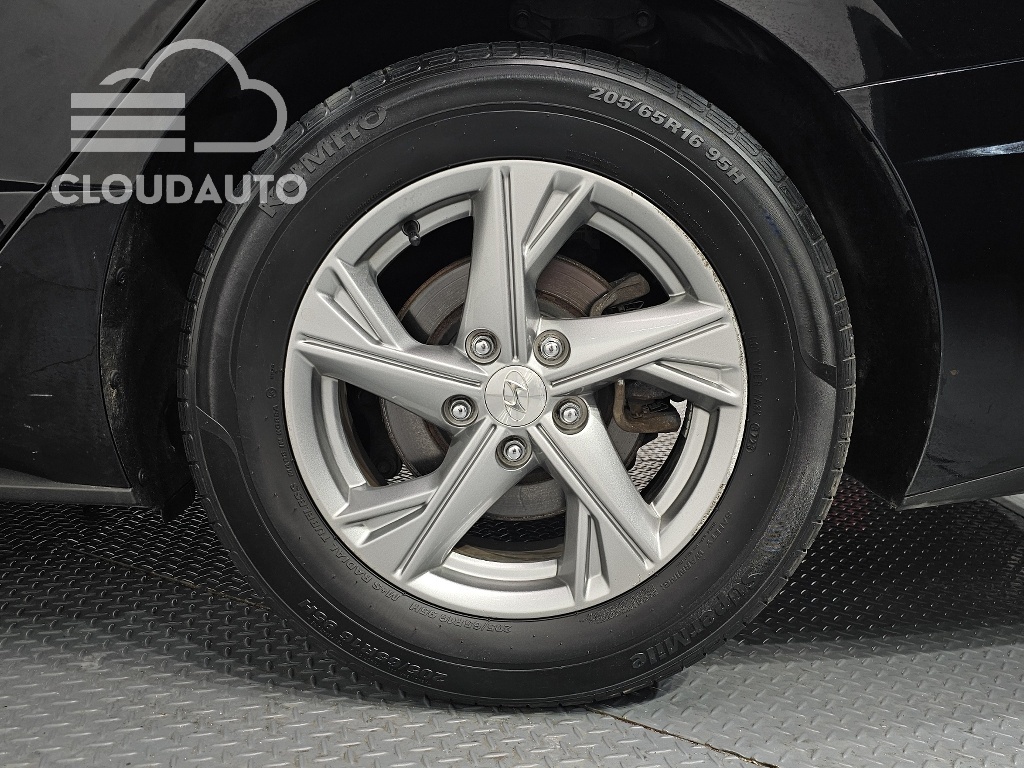 2022 Hyundai Sonata 2.0 LPG - Image 5