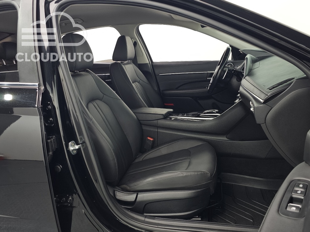2022 Hyundai Sonata 2.0 LPG - Image 10