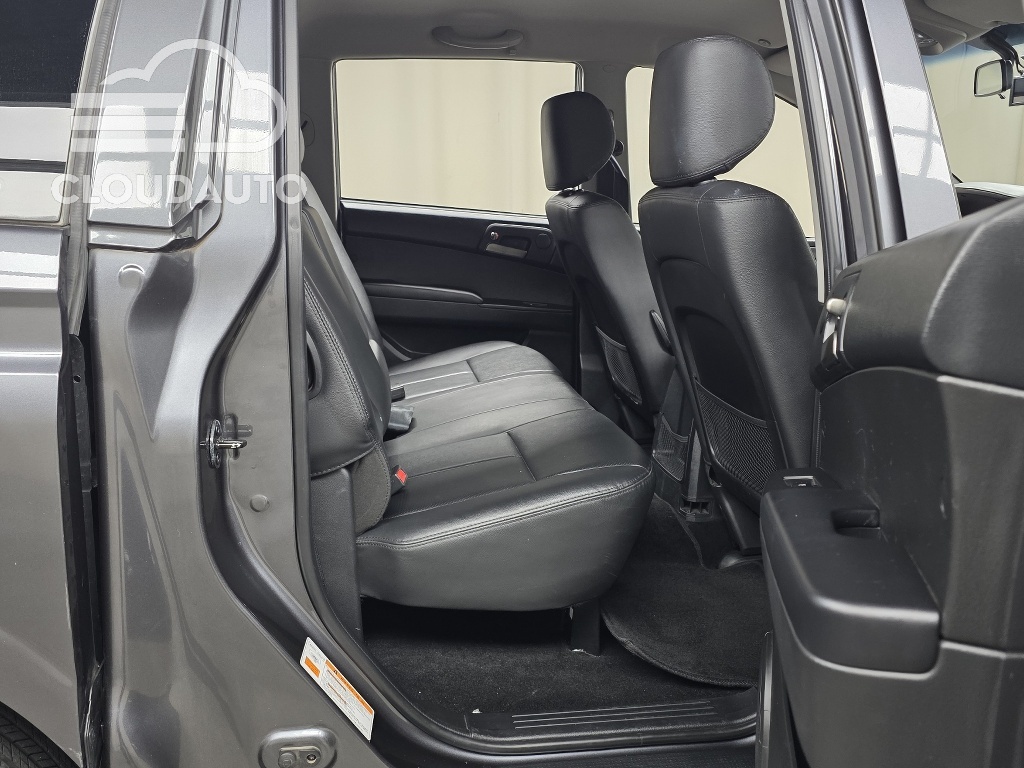 2016 SsangYong Korando Sports 2.2 CX5 2WD - Image 12