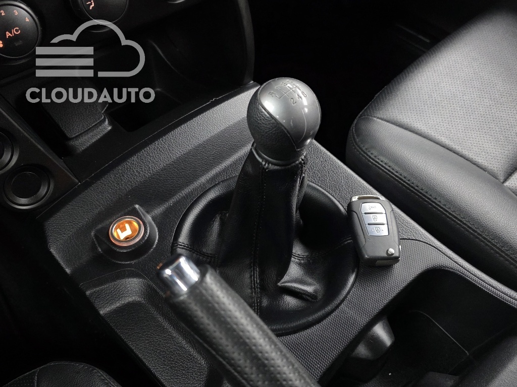 2016 SsangYong Korando Sports 2.2 CX5 2WD - Image 9