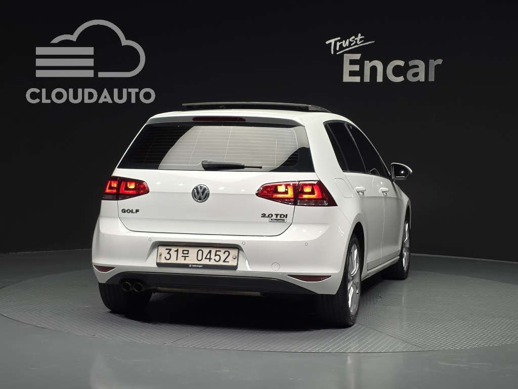 2016 Volkswagen Golf 2.0 TDI - Image 4